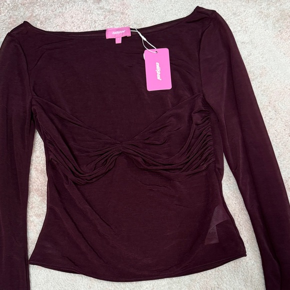Edikted Tops - Edikted Twist-Front Long Sleeve Top in Burgundy